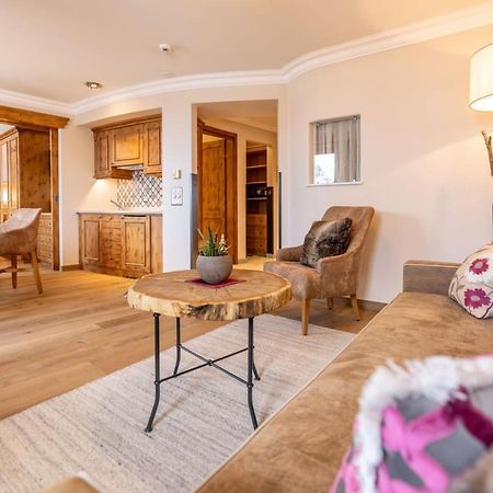 Belarosa Suiten & Wellness Bagian luar foto